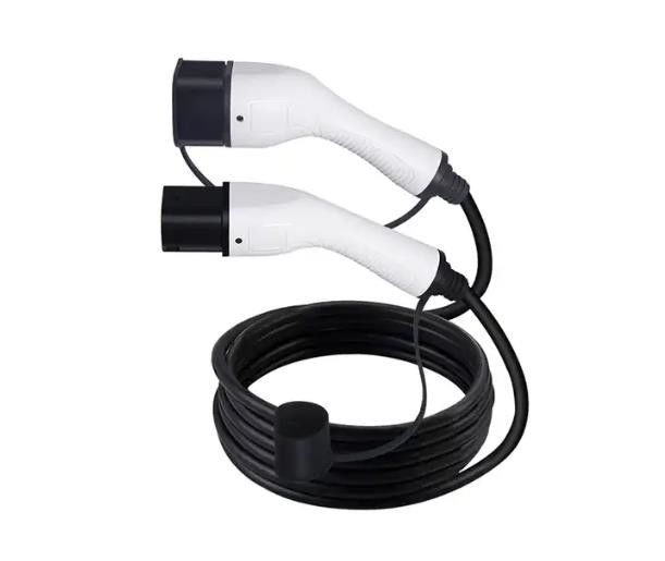 Type intelligent 2 de stations de recharge d'EV au type 2 protection du câble de remplissage Ip55