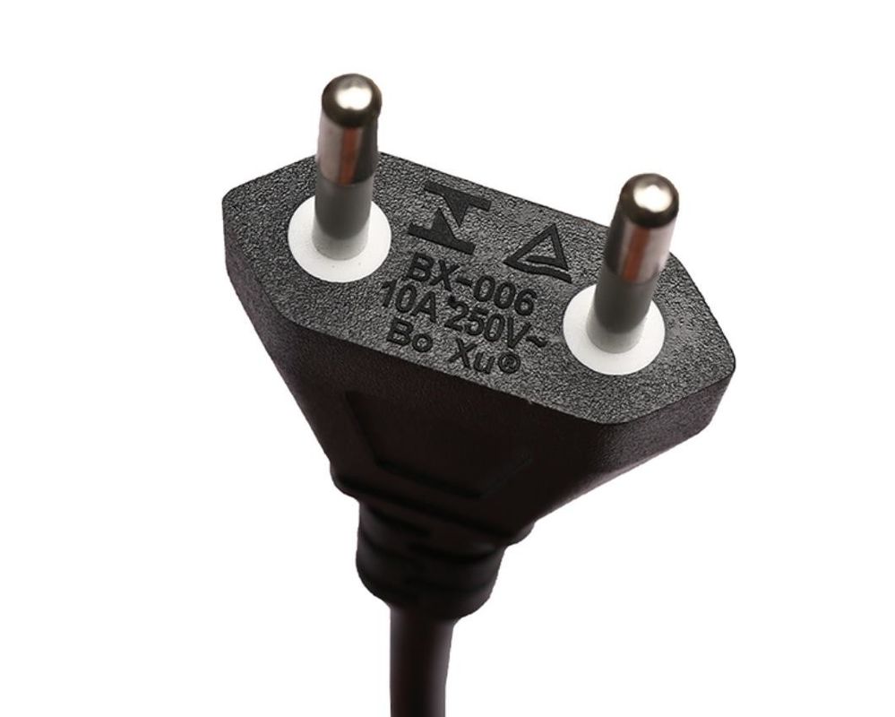 Câble d'alimentation adapté aux besoins du client du Brésil câble de cordon d'alimentation CA de 1,5 m/1,8 m/2 m