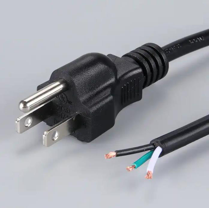 le courant alternatif de 300V Japon attache trois l'A.W.G. du cable électrique d'extension de noyaux de la prise 3 18