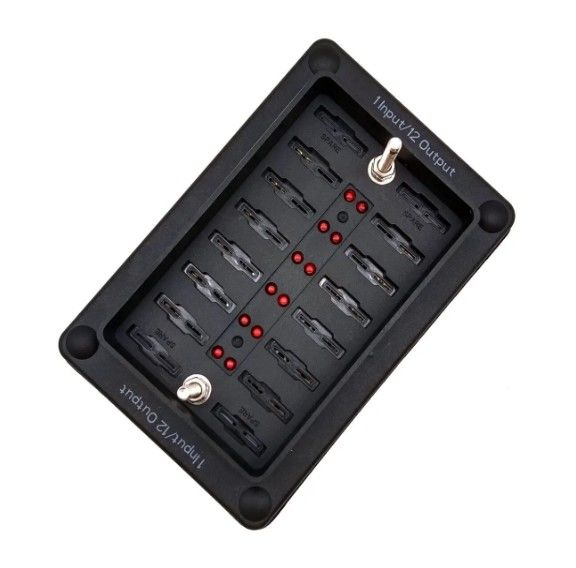 Auto ATO ATC boîte de fusible étanche 12 circuit porte fusible étiquette 12 en 12 hors pour les bus