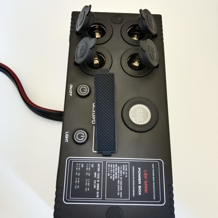 Portatif USB QC3.0 PD commutateur de commande DC DC chargeur Mini Power Box avec boîte de commande